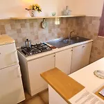 Appartement Vanna Bilo B - Bilocale *